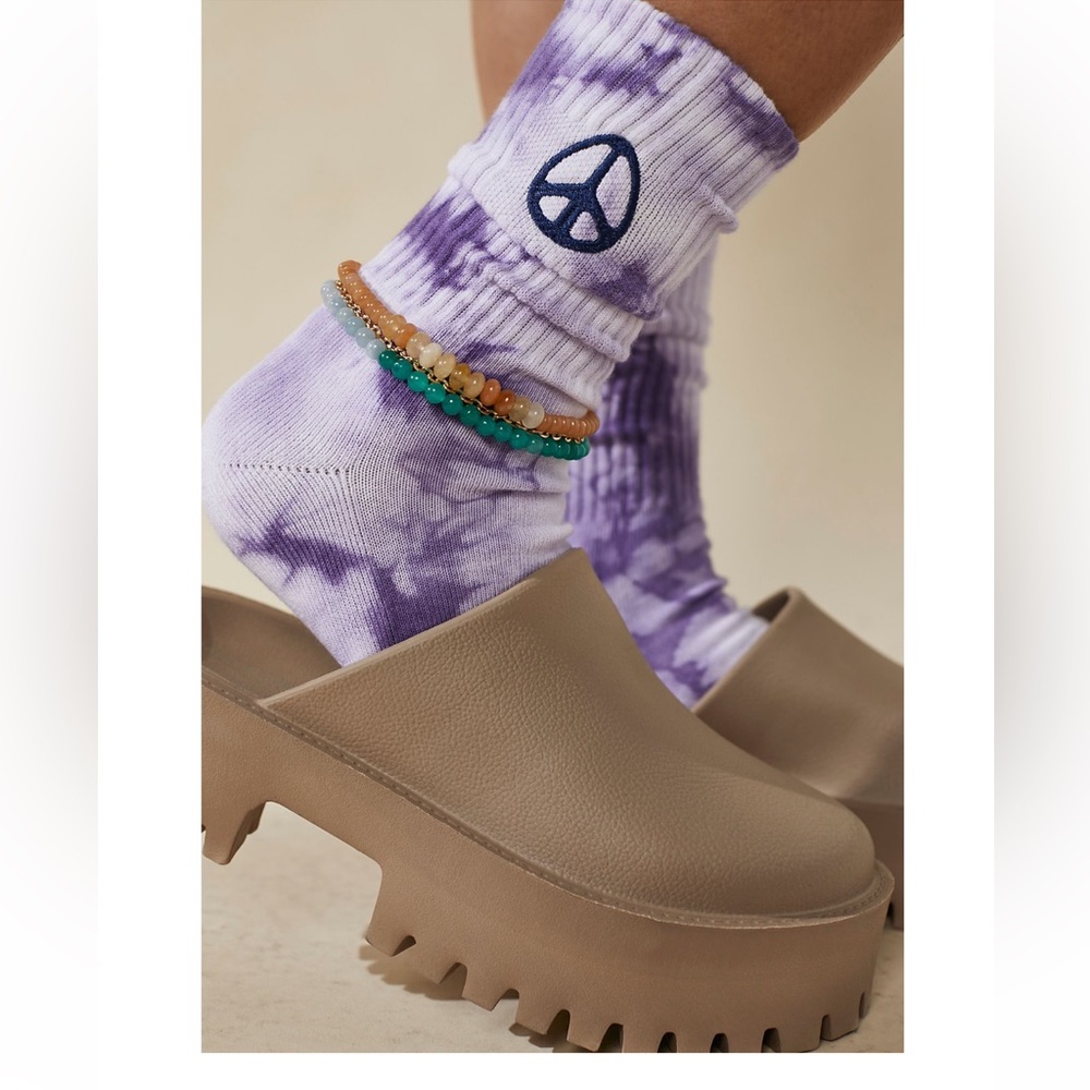 Free people peaceful tie dye socks